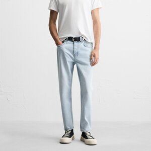 Zara Cropped Slim Fit Jeans Size 31